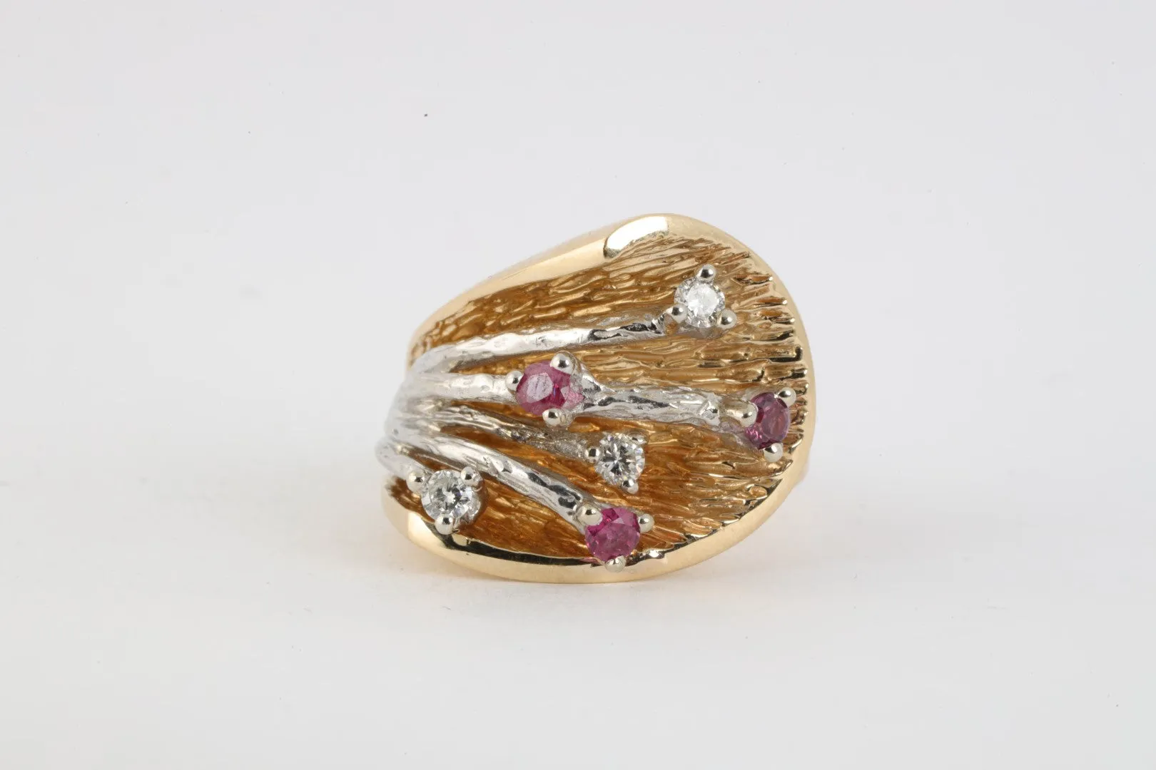 14k Two Tone Gold 0.24tcw Diamond & 0.40tcw Ruby Flower Ring Size 7 (13.75g.)