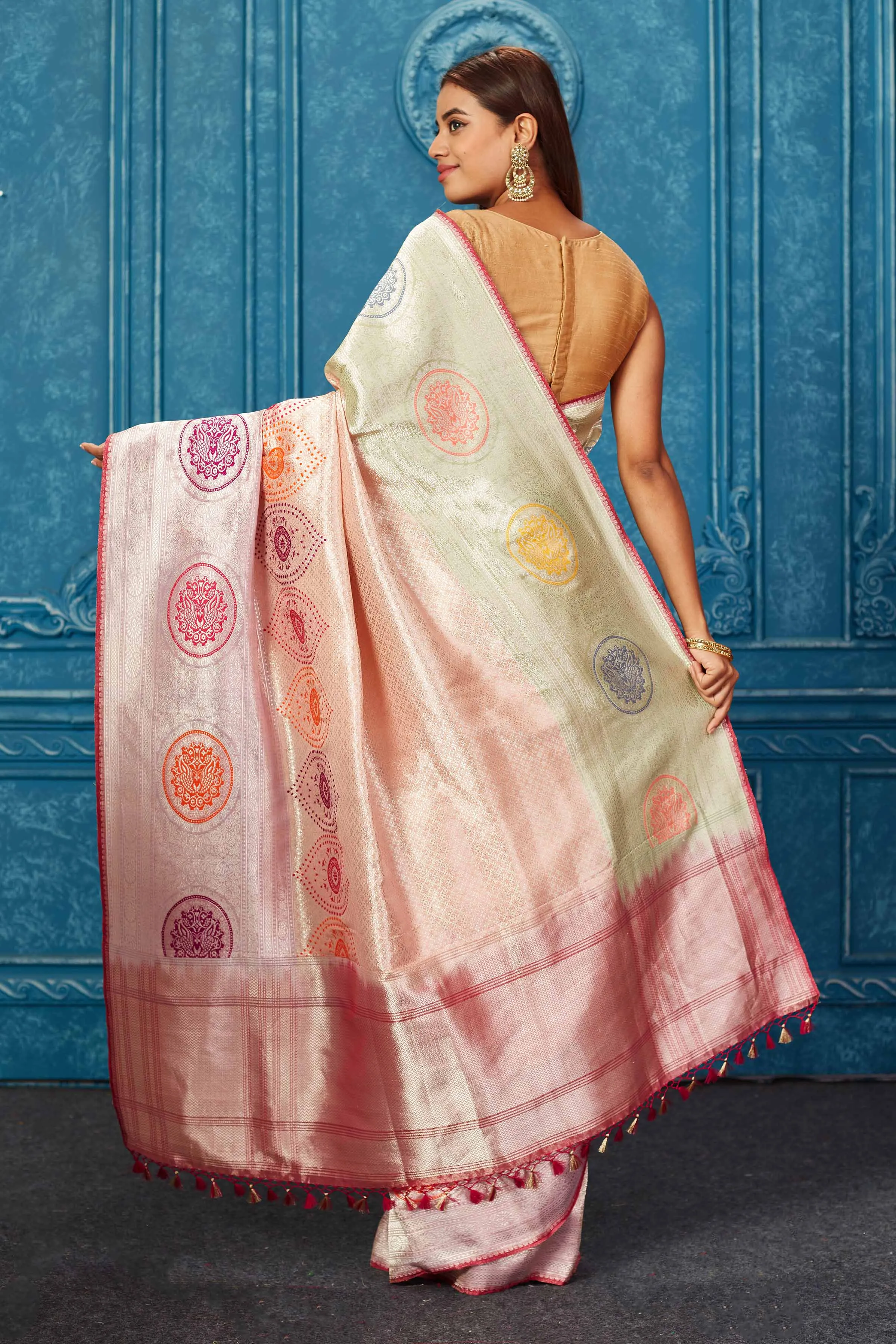 91A218 Cream and Pink Heavy Banarasi Saree