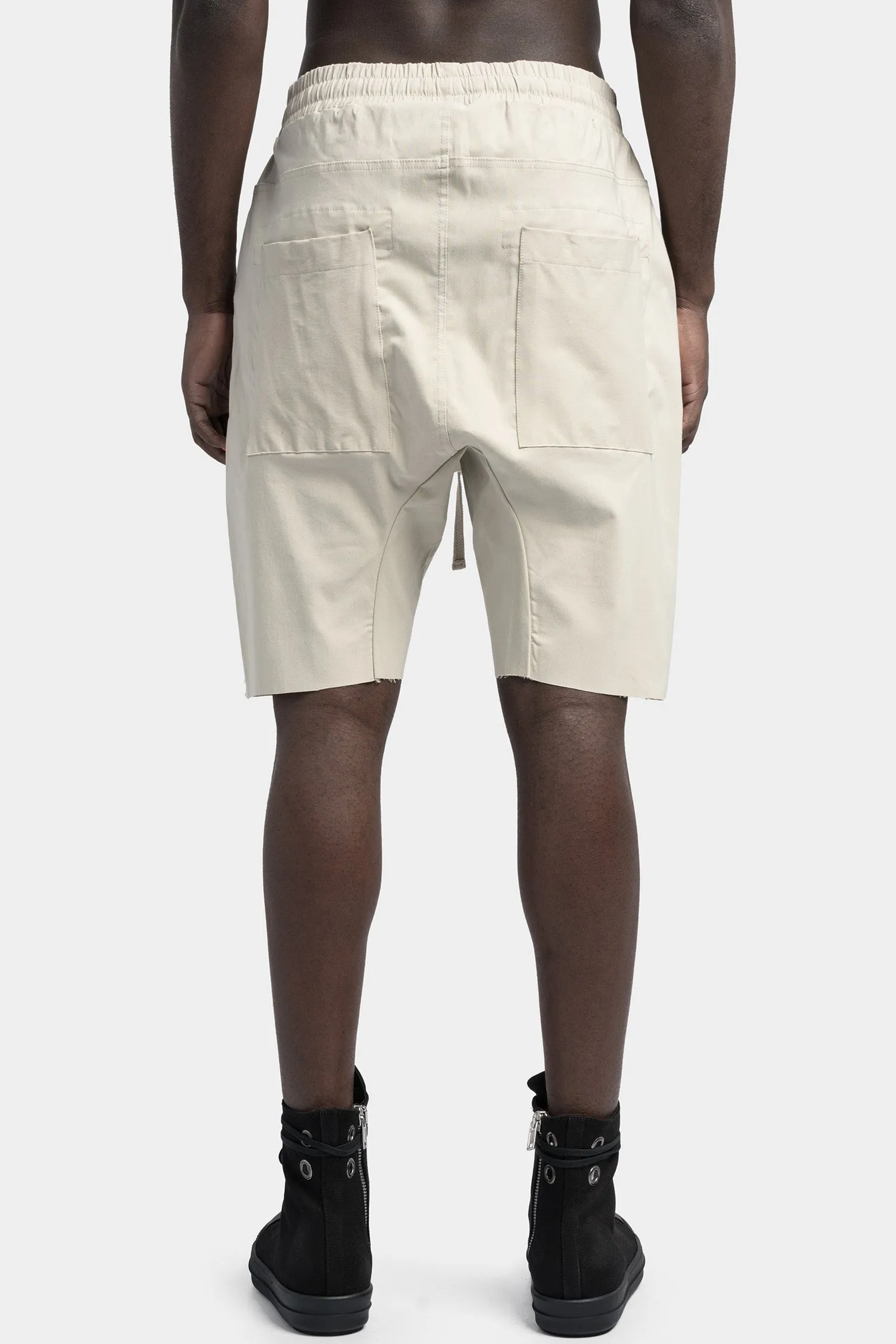 Front zip shorts, Sand shell