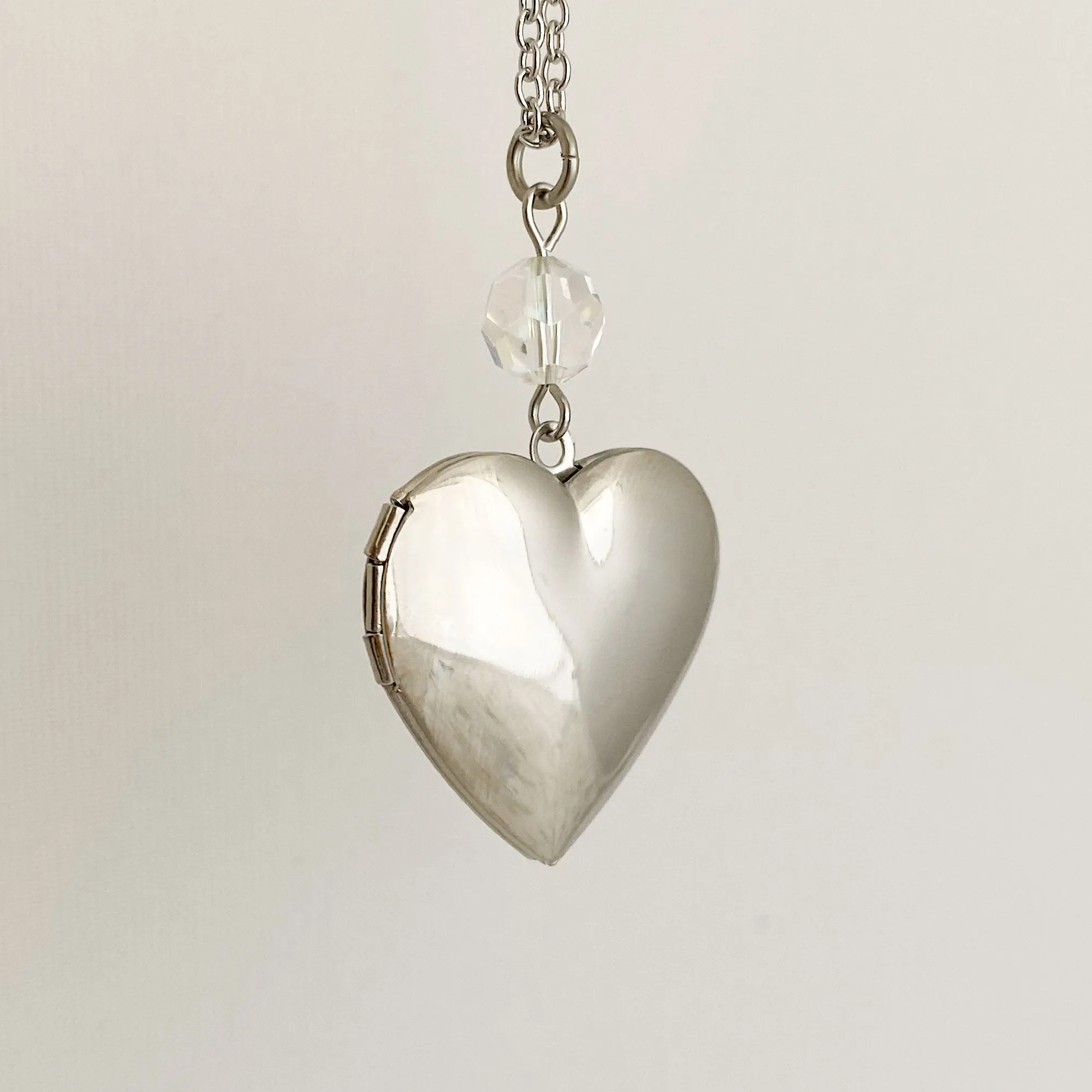 JAGGER stainless steel heart locket