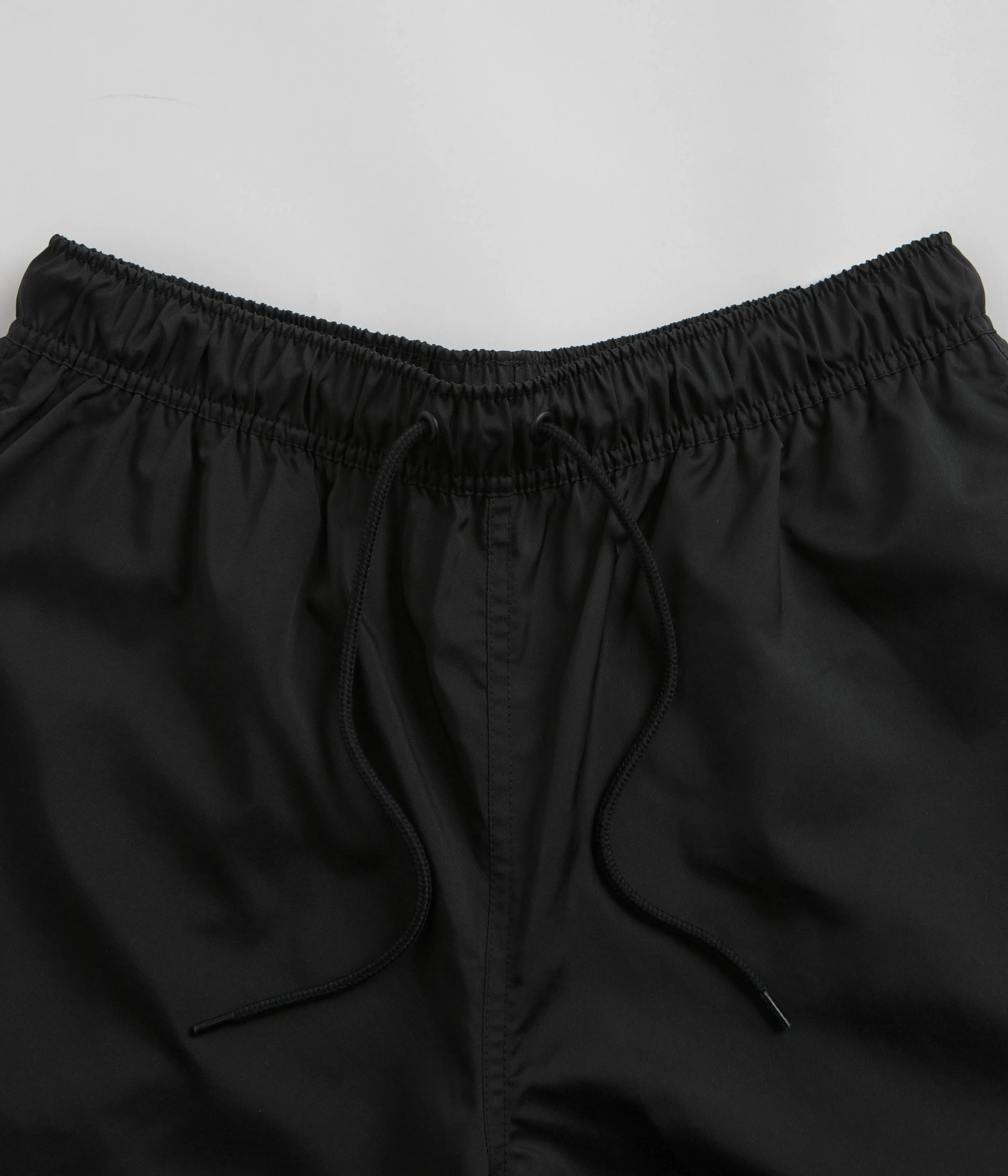 Nike Club Woven Flow Shorts - Black / White