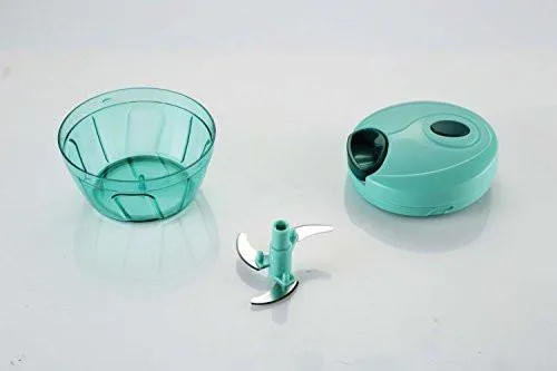 Pigeon Handy Chopper with 3 Blades, Green