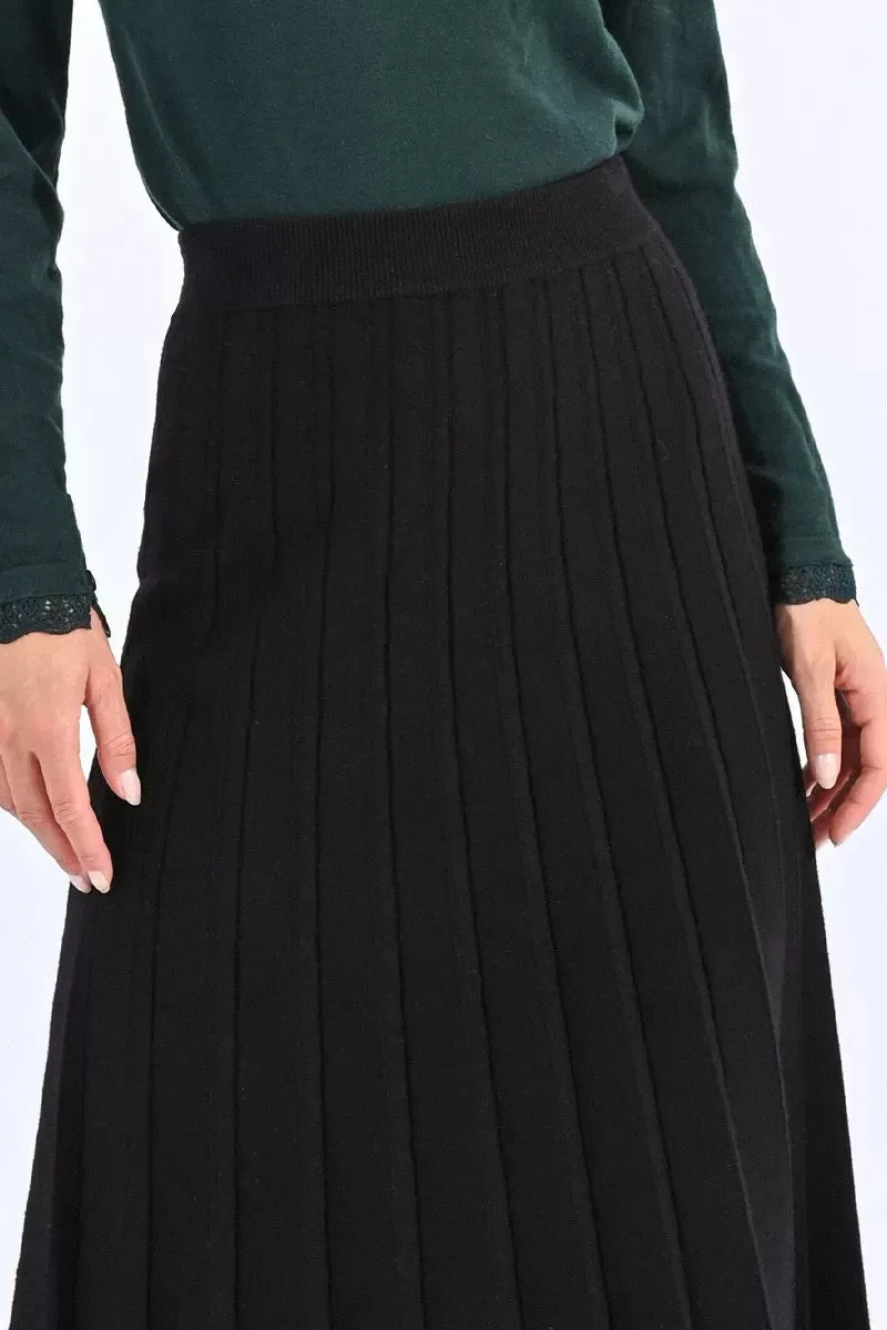 Pleated Skirt - Black