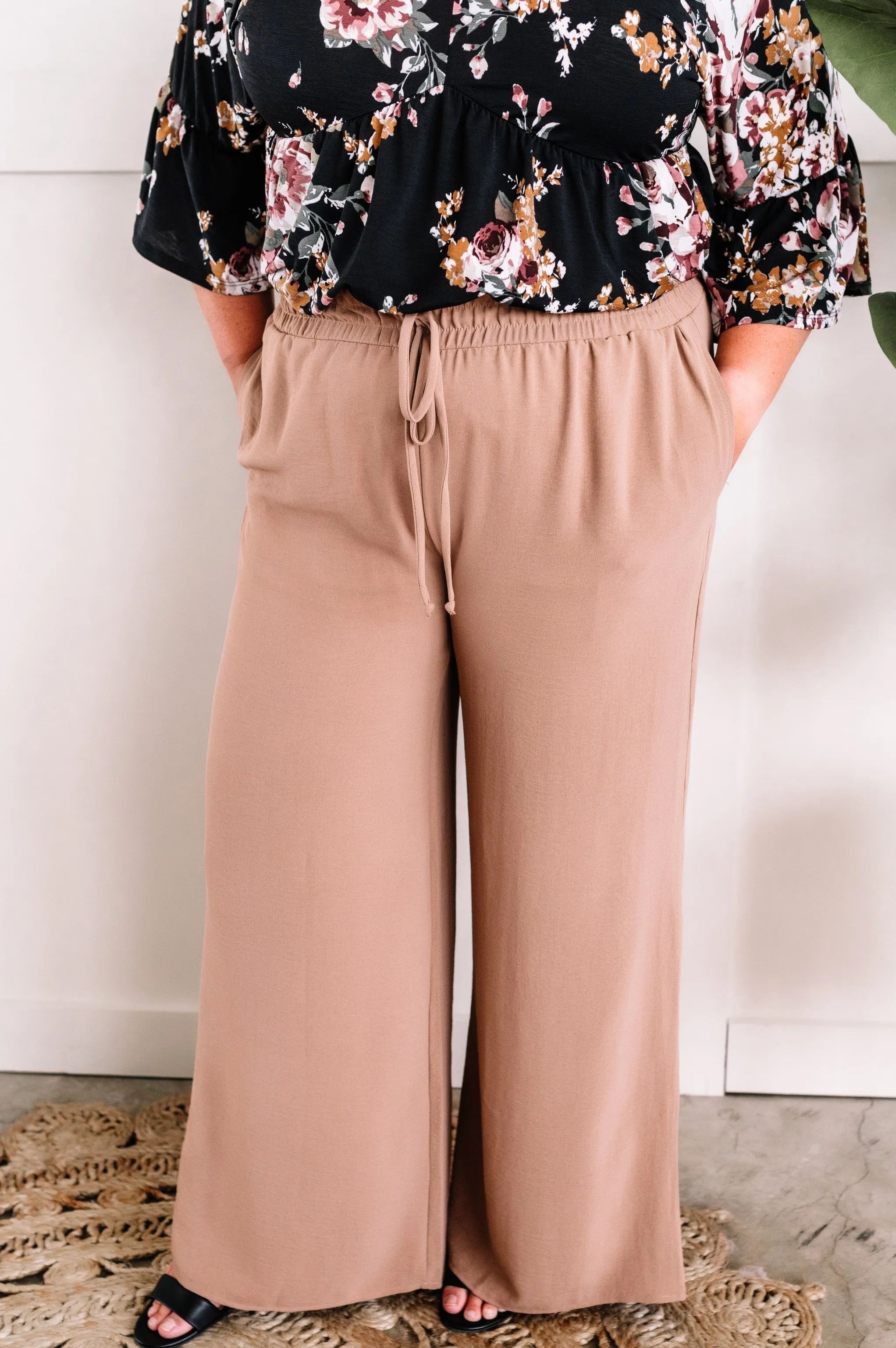 Wide Leg Pants In Cappuccino